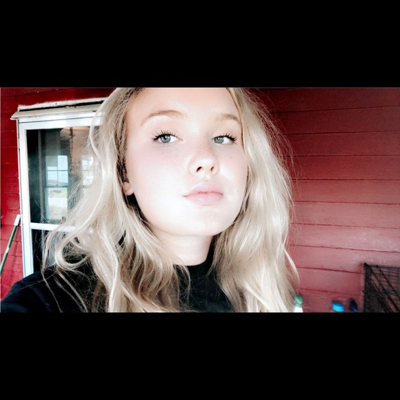 Meet your Posher, Robin - Picture 1 of 1